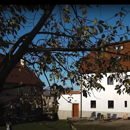 Wyspa Koni - Urocze Gospodarstwo Agroturystyczne Ostroszowice Exterior photo